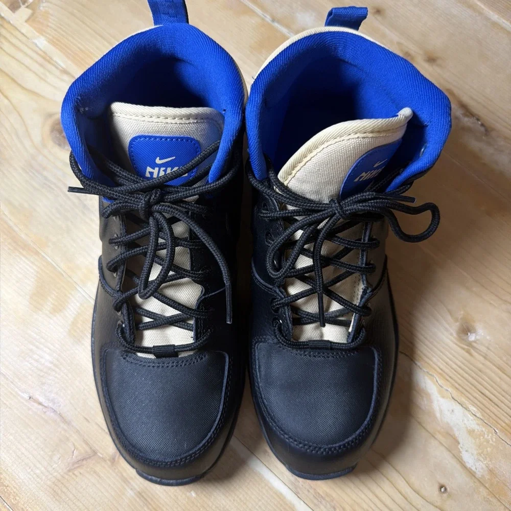 Nike SALE Grade School Manoa LTR Boots Size 4.5Y - Picture 2 of 6